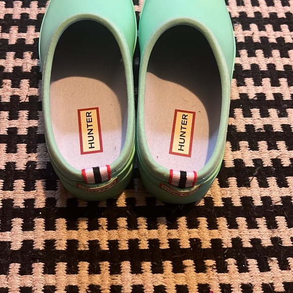 Low Cut Rain Shoes - Picture 3 of 5